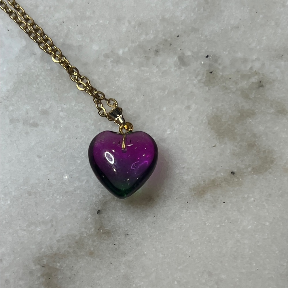 Gold Necklace with Vibrant Heart Pendant - Picture 6 of 6